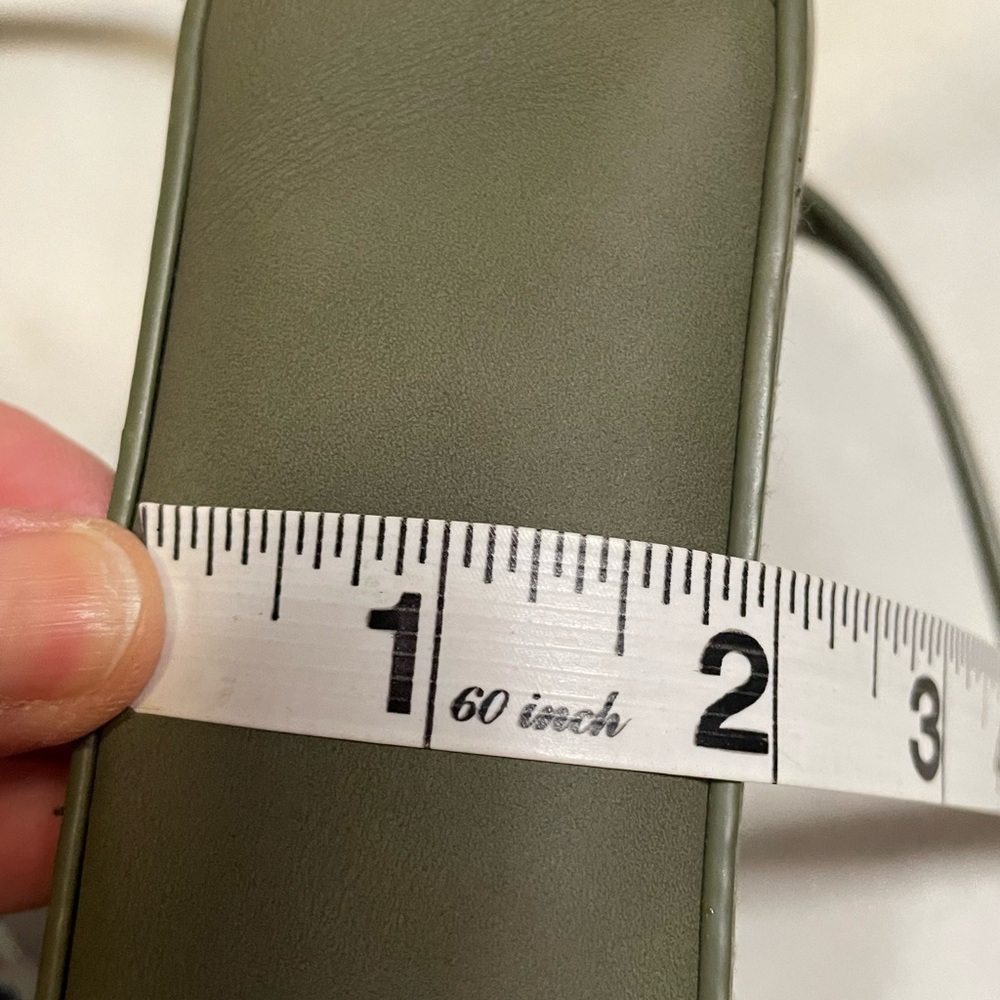 Universal Thread Crossbody - image 7